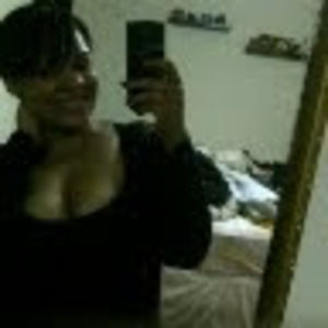 Meet your Posher, Elidania